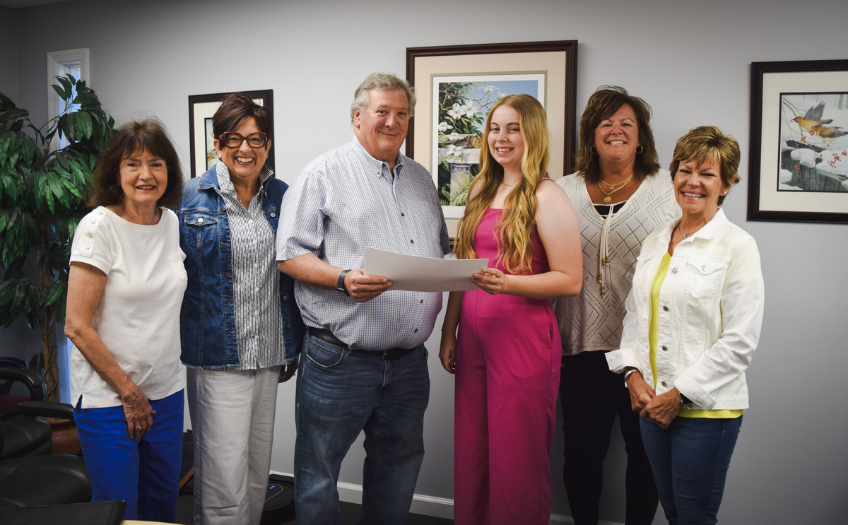 Hallie Holcomb's family